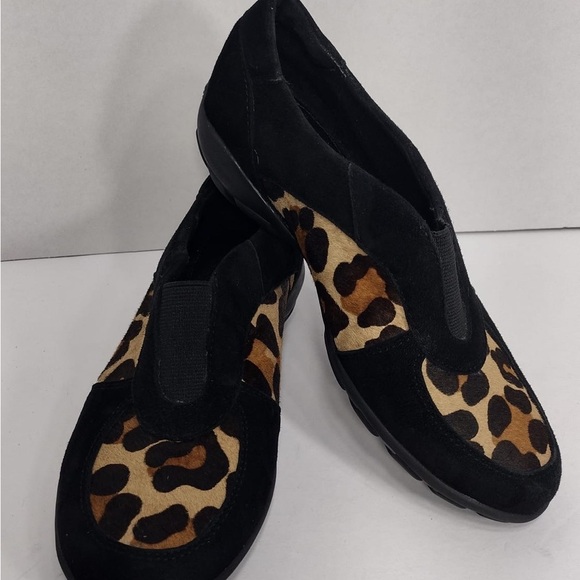 Vaneli Black and Brown Sneakers Comfort size 4 pre owned Exellent condition - Picture 2 of 10